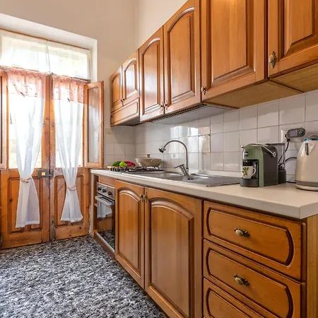 Il Belvedere Di Maria Luisa By Interhome Tatil Evi *