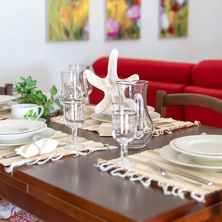 בית נופש Il Belvedere Di Maria Luisa By Interhome באדזי